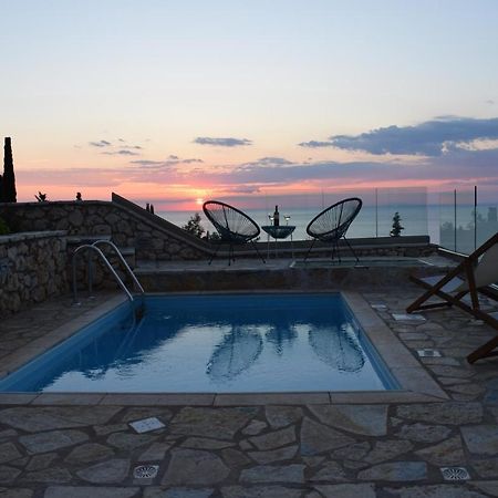 Villa Thetis With Private Pool Where The Sunsets Fade Away Áyios Nikítas Exterior foto