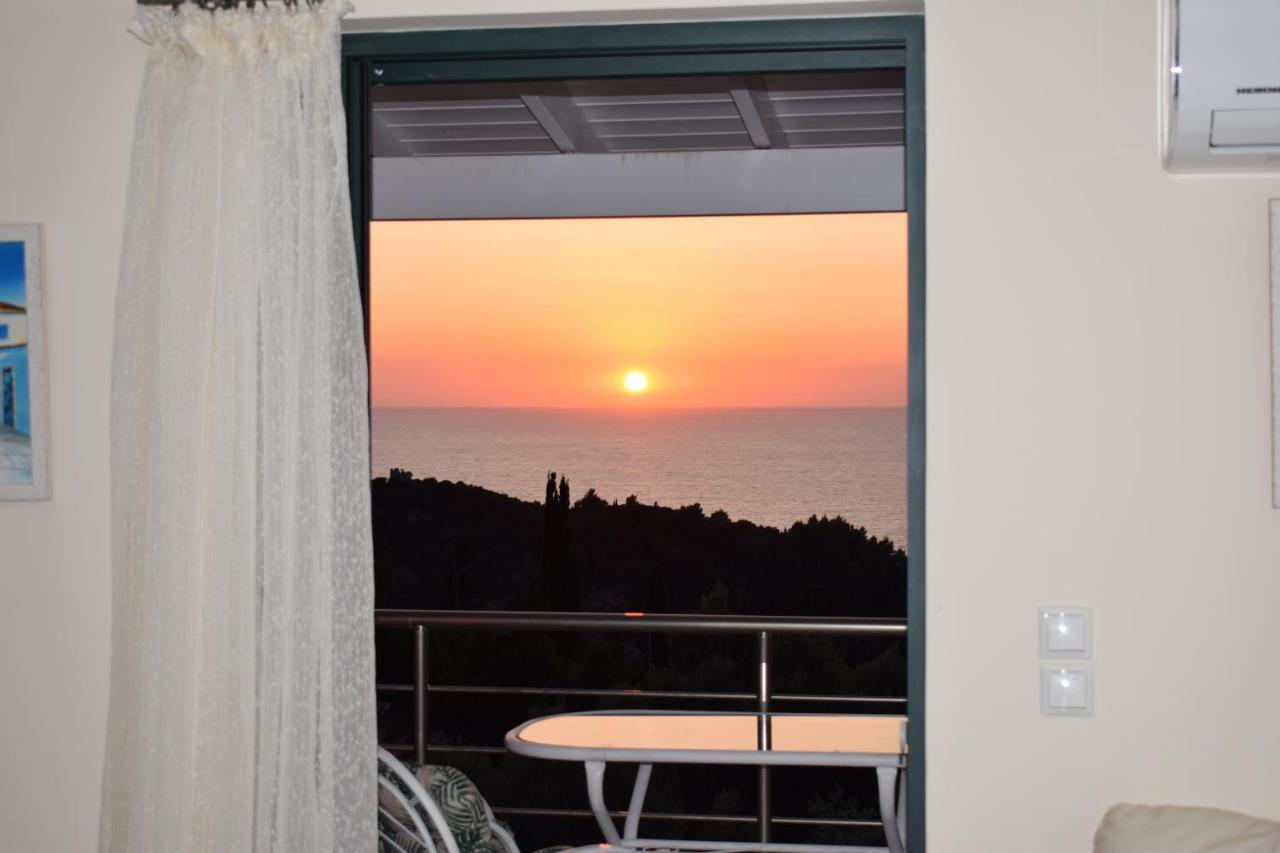 Villa Thetis With Private Pool Where The Sunsets Fade Away Áyios Nikítas Exterior foto